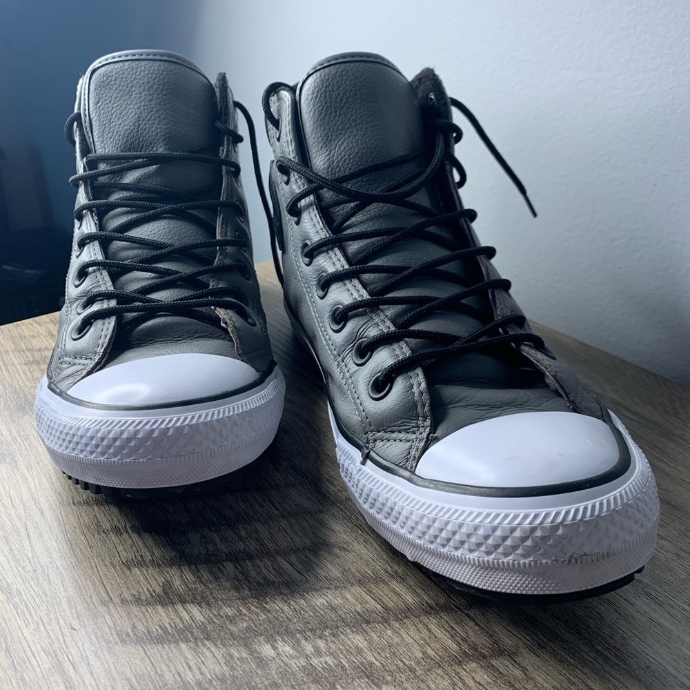 Converse Chuck Taylor All Star® Leather Gray